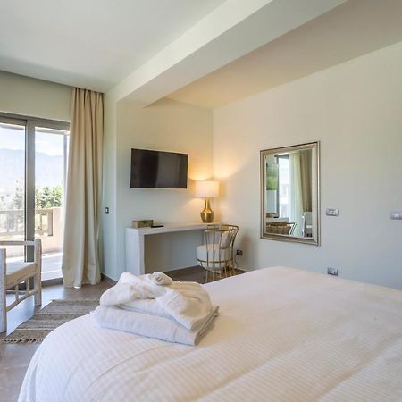 Elysian Luxury Hotel And Spa Kalamata Eksteriør billede