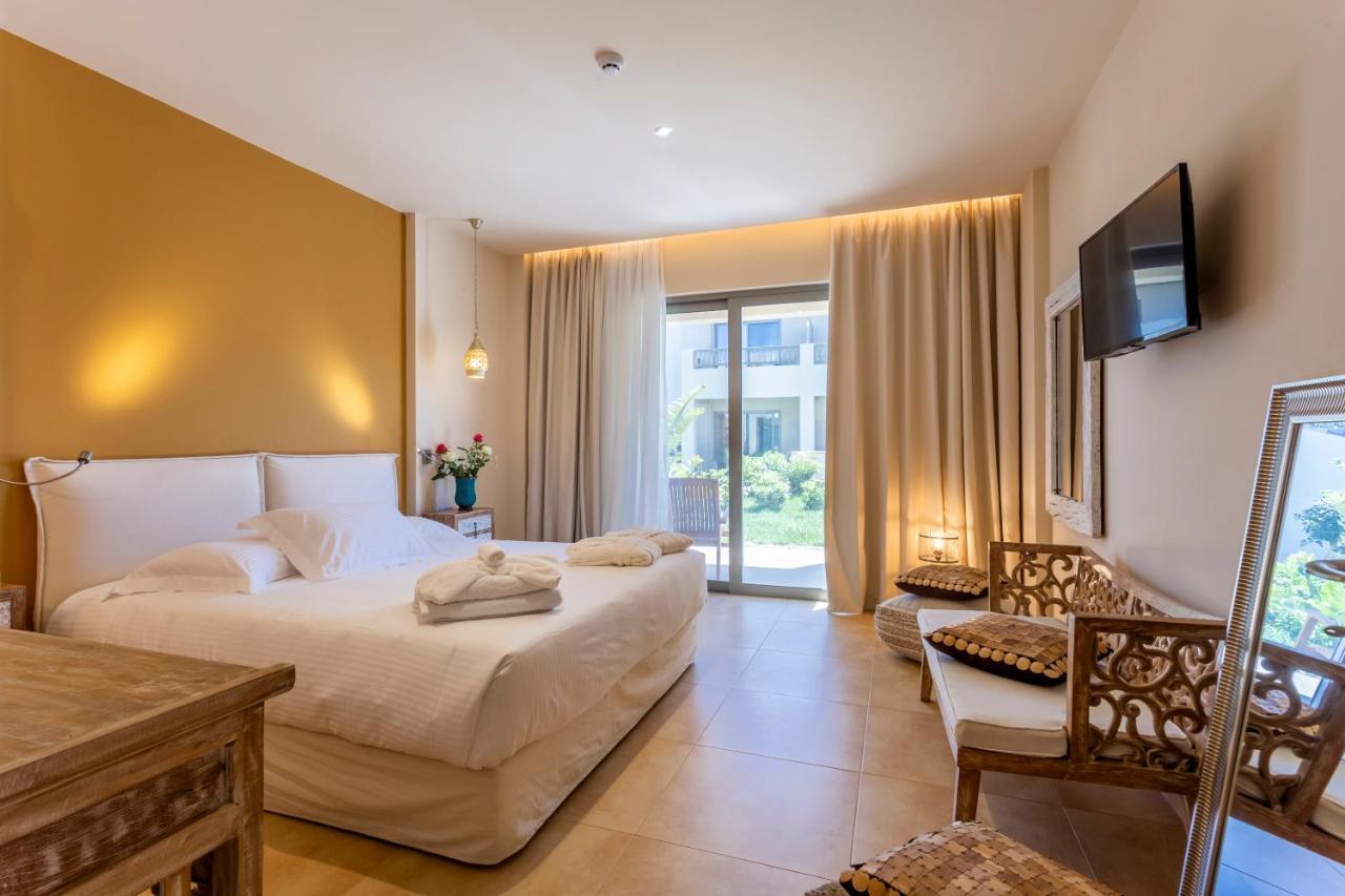Elysian Luxury Hotel And Spa Kalamata Eksteriør billede